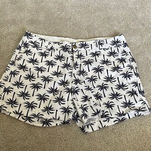 Palm tree shorts!